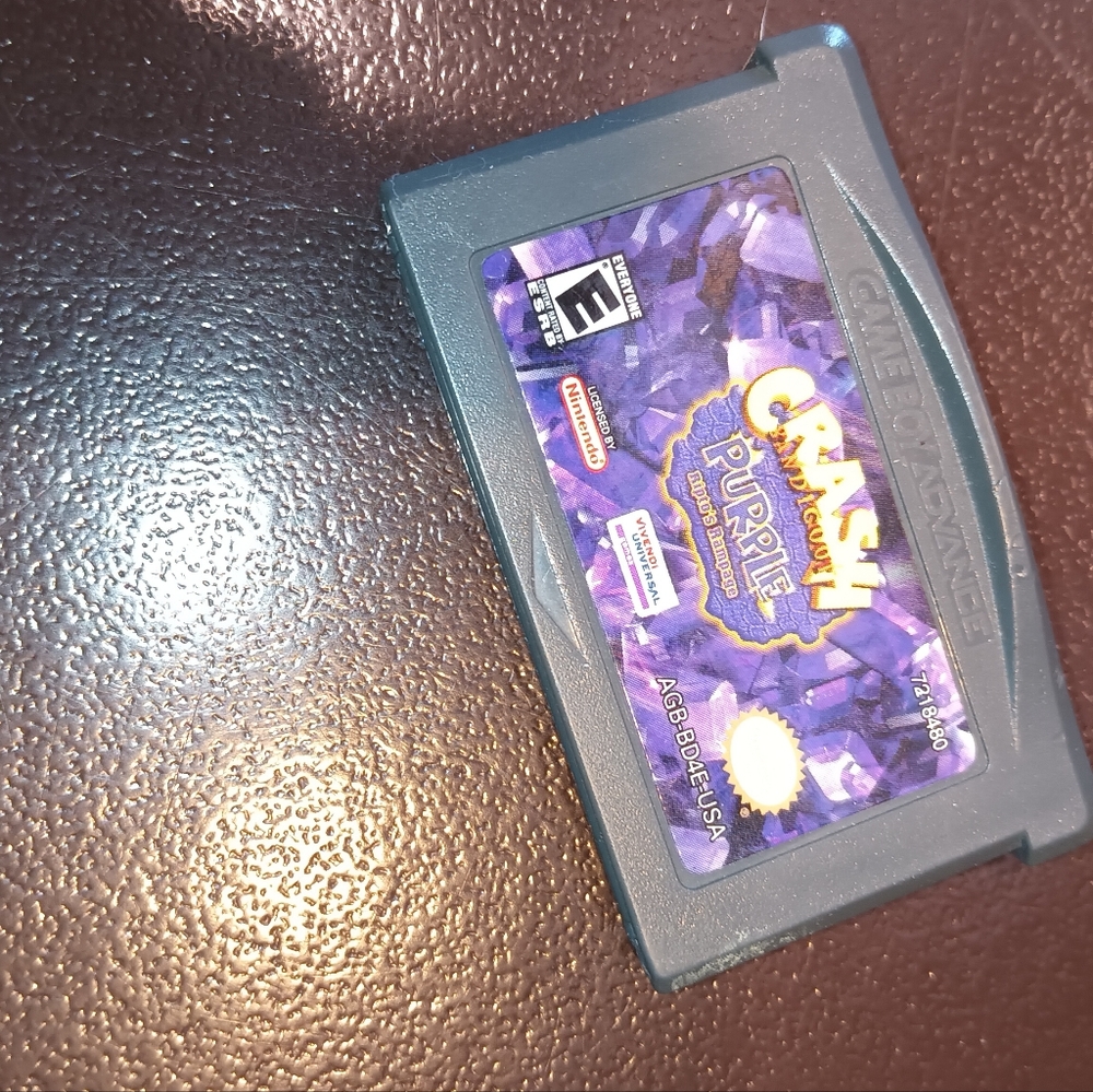 Crash Bandicoot Purple: Ripto’s Rampage Game Boy Advance 2004